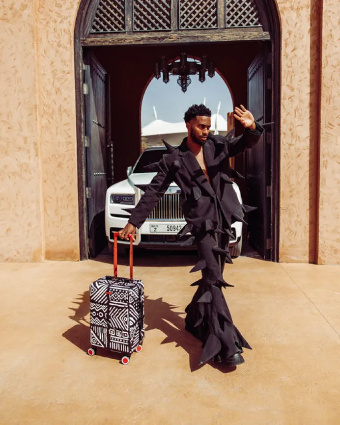 A.I.8 AFRICAN INTELLIGENCE - ORIGIN STORY SHARKNAUTICS HARDSHELL CARRY-ON LUGGAGE