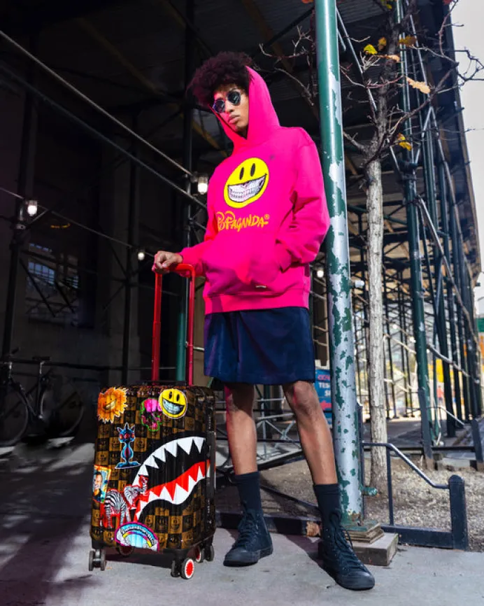 GLOBAL MOGUL POPAGANDA RON ENGLISH EDITION HARDSHELL CARRY-ON LUGGAGE