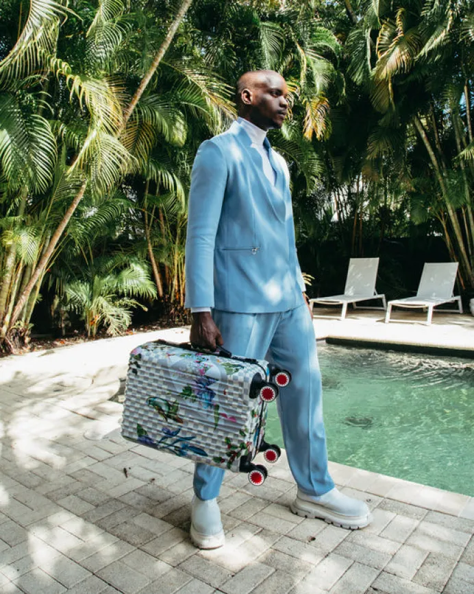 JARDIN DU PALAIS SHARKNAUTICS HARDSHELL CARRY-ON LUGGAGE