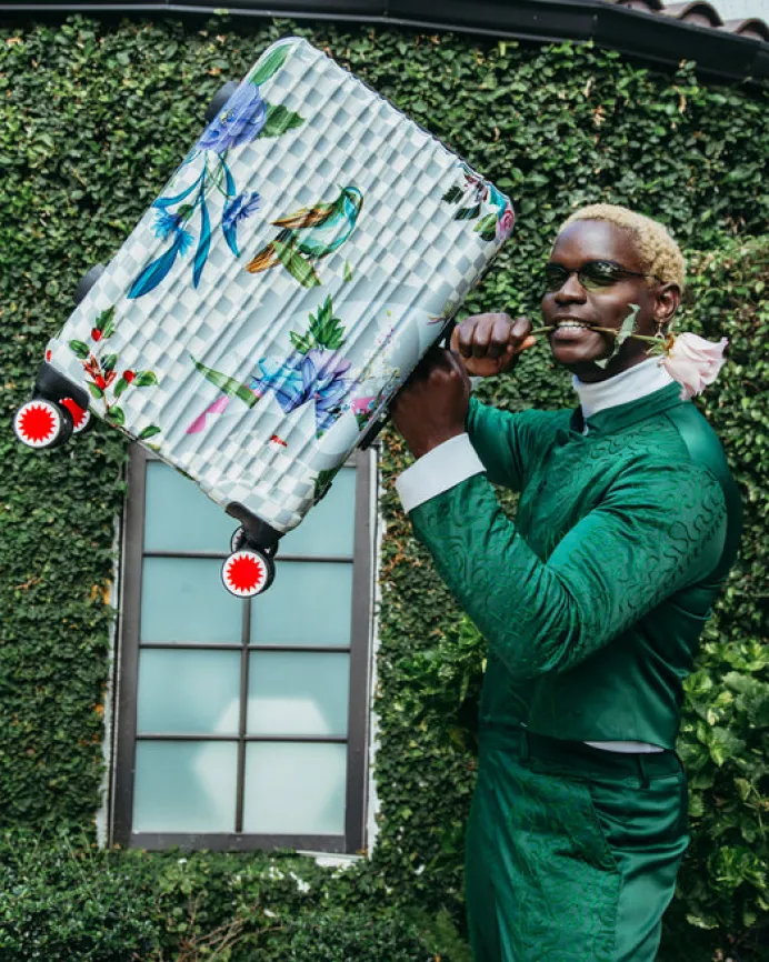 JARDIN DU PALAIS SHARKNAUTICS HARDSHELL CARRY-ON LUGGAGE