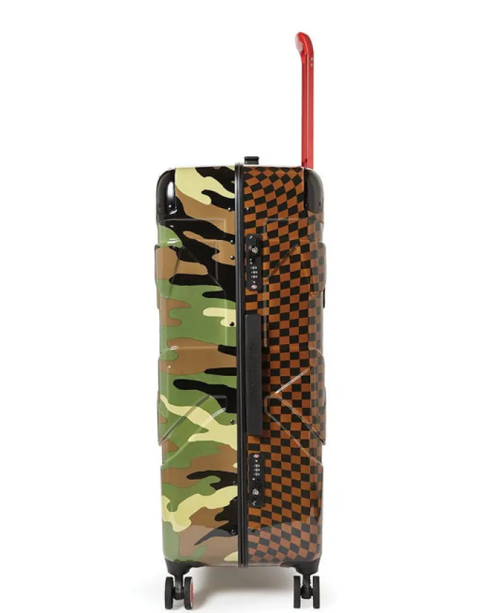 JUNGLE PARIS 29.5u201d FULL-SIZE SHARKITECTURE LUGGAGE