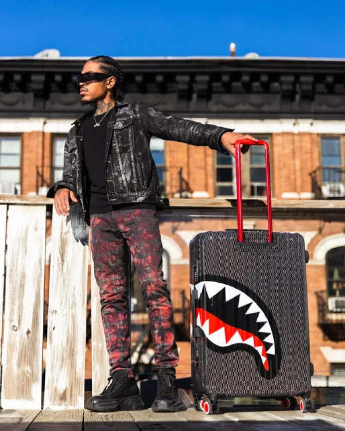 SPRAYGATTI REVV SHARKNAUTICS HARDSHELL FULL-SIZE LUGGAGE