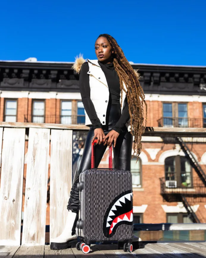 SPRAYGATTI REVV SHARKNAUTICS HARDSHELL CARRY-ON LUGGAGE