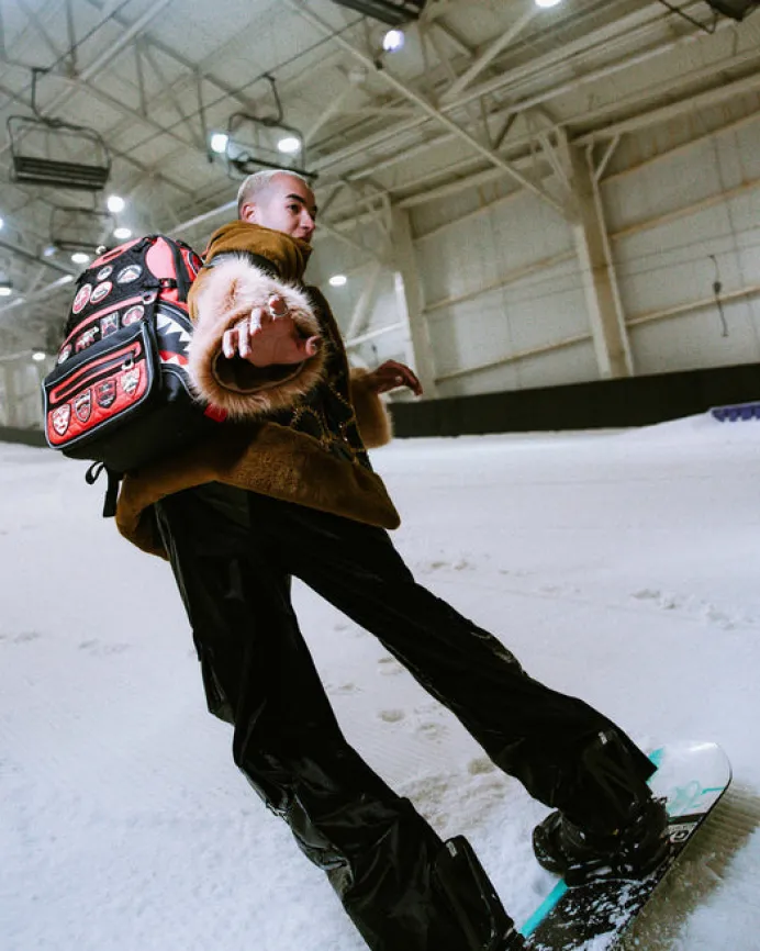 THE GLOBAL EXPEDITION SHARKGLIDER BACKPACK