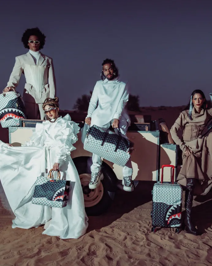 UNSTOPPABLE ENDEAVORS SHARKNAUTICS HARDSHELL CARRY-ON LUGGAGE