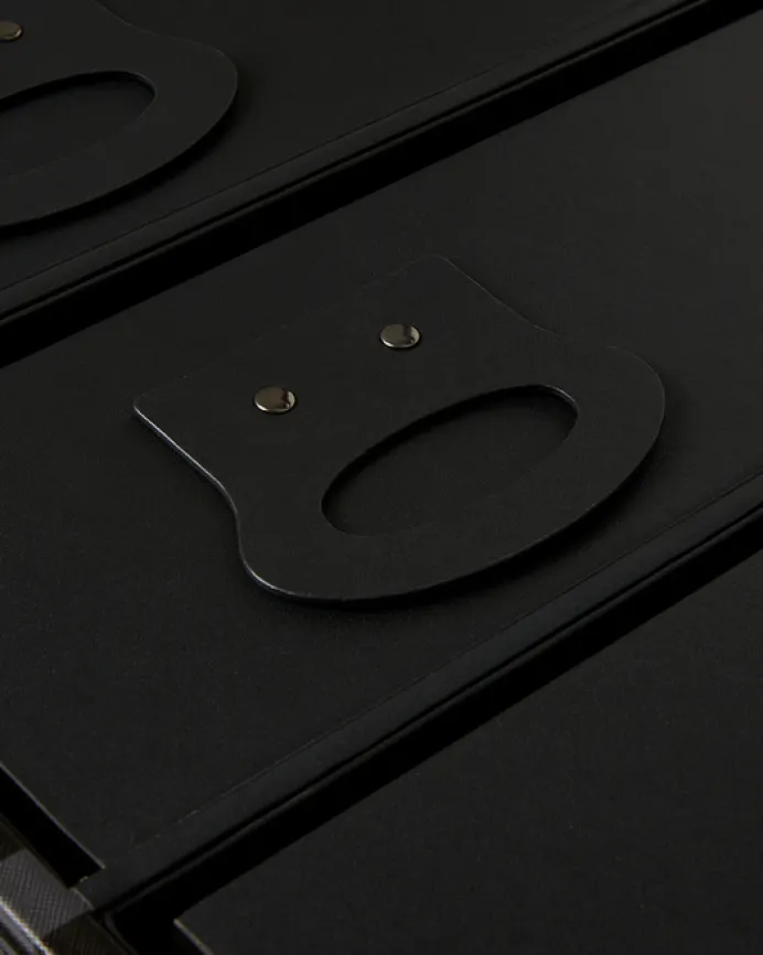 VANQUISH II WARDROBE TRUNK