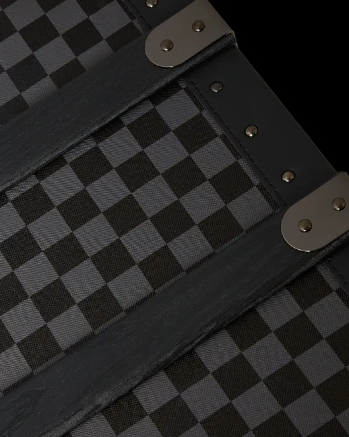 VANQUISH II WARDROBE TRUNK